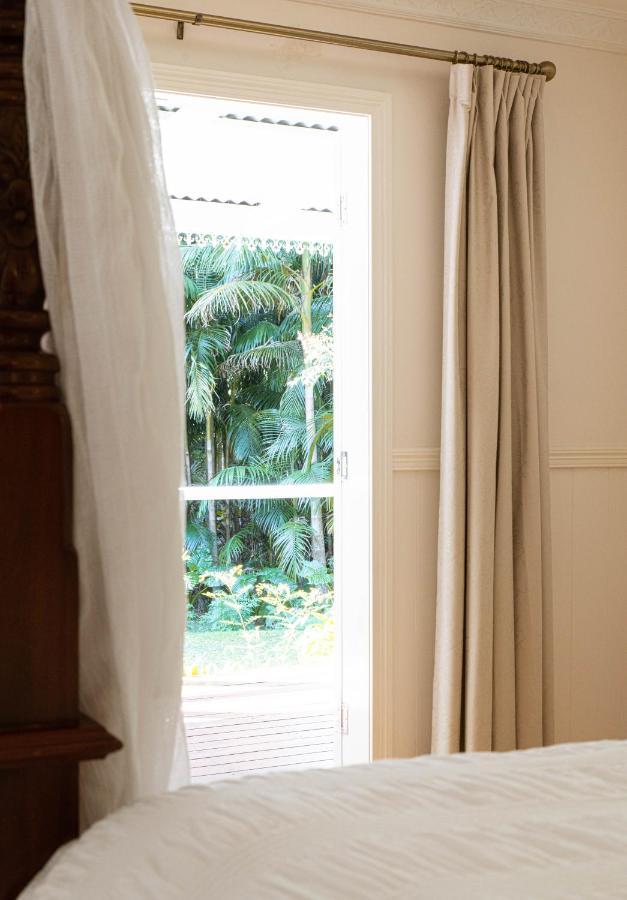 Romantic Cottage, Tamborine Mountain Екстериор снимка