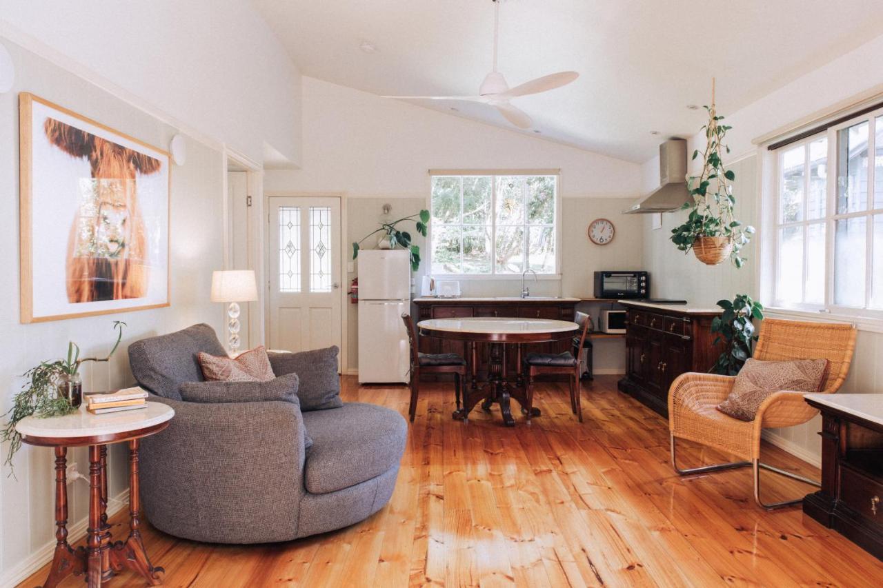 Romantic Cottage, Tamborine Mountain Екстериор снимка
