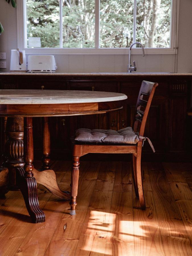 Romantic Cottage, Tamborine Mountain Екстериор снимка