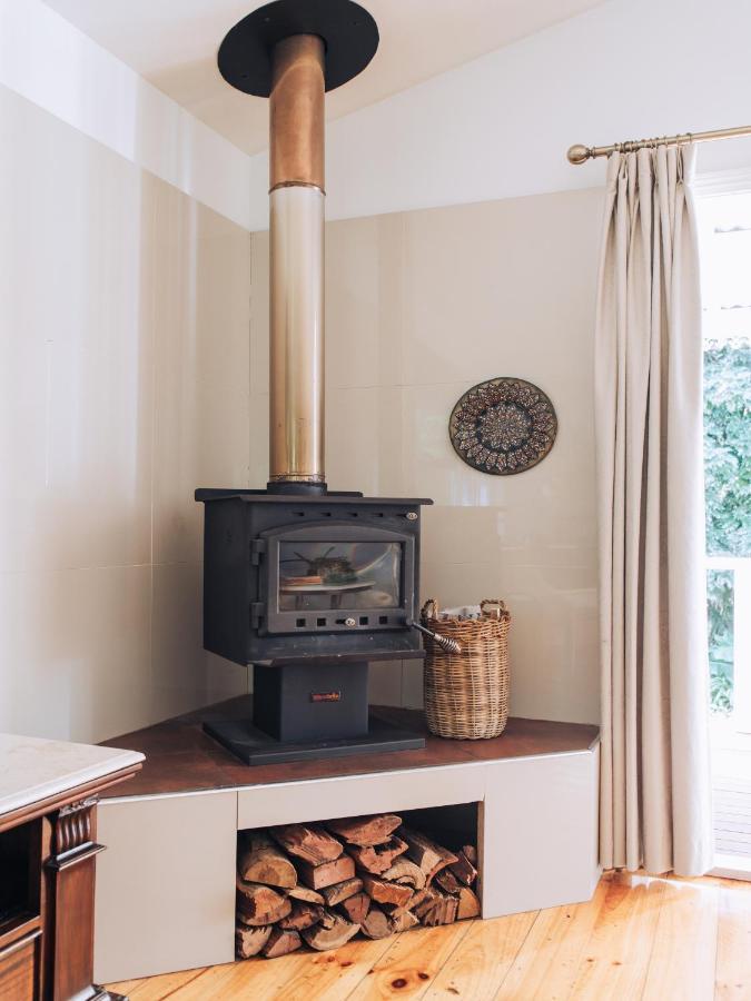 Romantic Cottage, Tamborine Mountain Екстериор снимка
